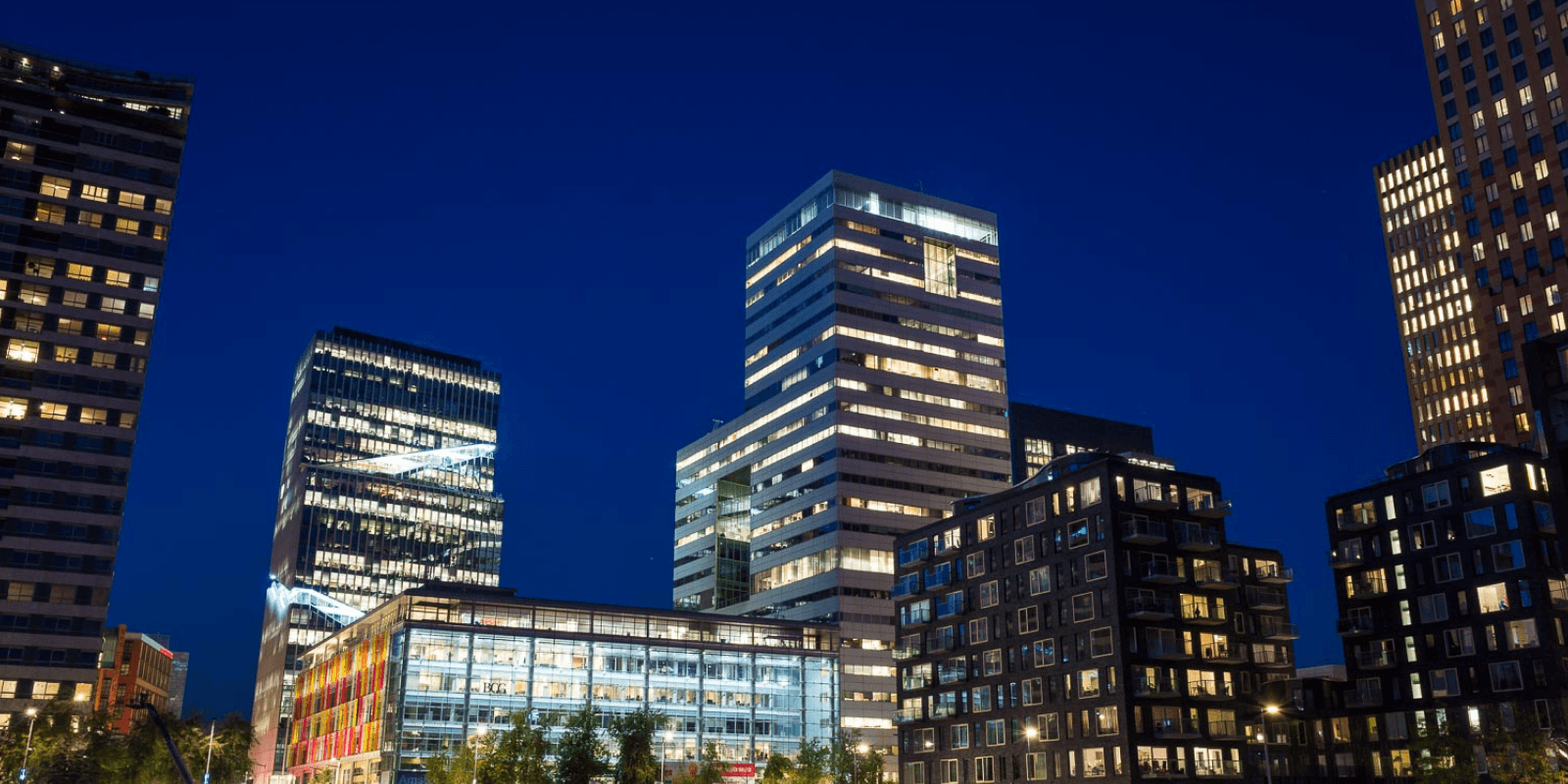 Located in the heart of Amsterdam Zuid, Salsa Zuidas offers a premium dance experience in a modern, spacious setting. Our instructors are passionate, experienced dancers who create a supportive and lively environment for all skill levels.